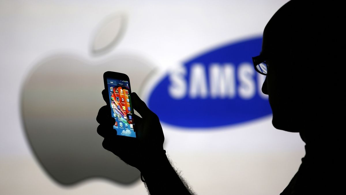 Apple i Samsung Rusko opustily. Využili toho čínští výrobci